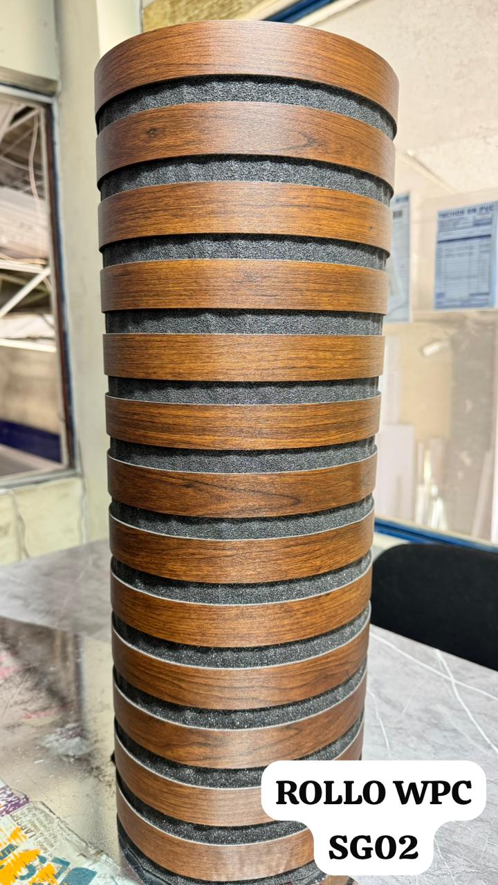 Rollo De WPC Nogal Moderno SGO2