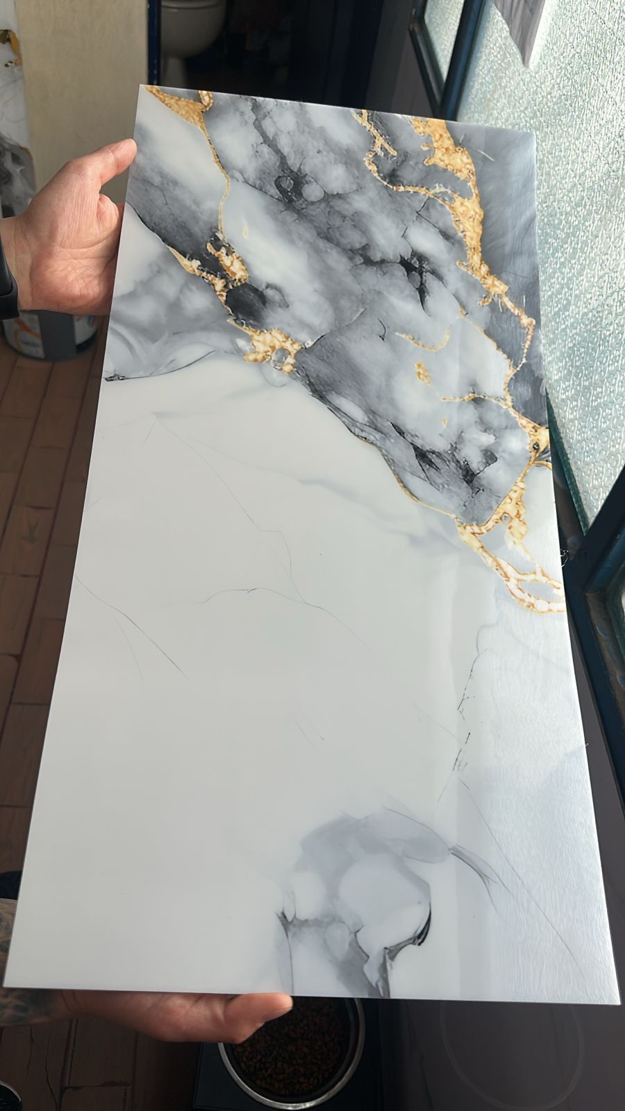 Panel Adhesivo Mármol Lluvia Dorada  x10 unidades