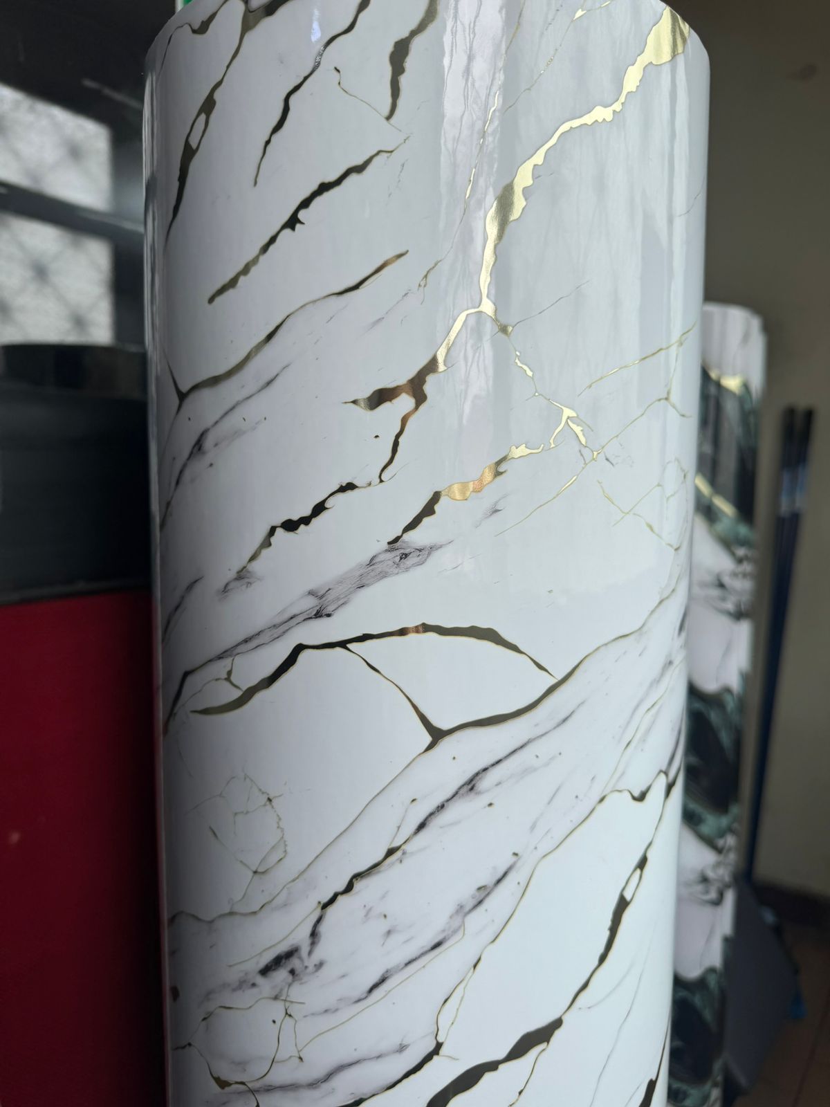 Rollo de mármol adhesivo Oro Blanco Imperial TLS24